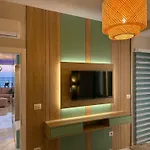 Sea La Vie Luxury * Шенджин