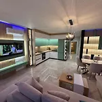 Апартаменты Sea La Vie Luxury