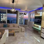 Sea La Vie Luxury Апартаменты *