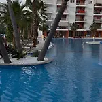 Sea La Vie Luxury Апартаменты