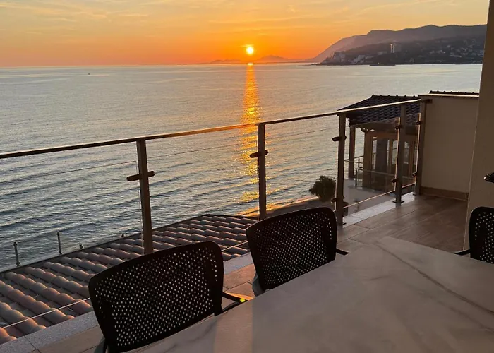 Sea La Vie Luxury 公寓 *