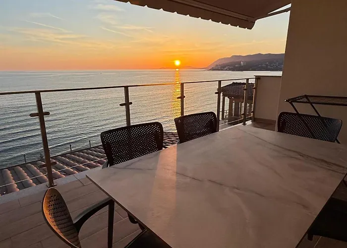 Sea La Vie Luxury 아파트 Shëngjin