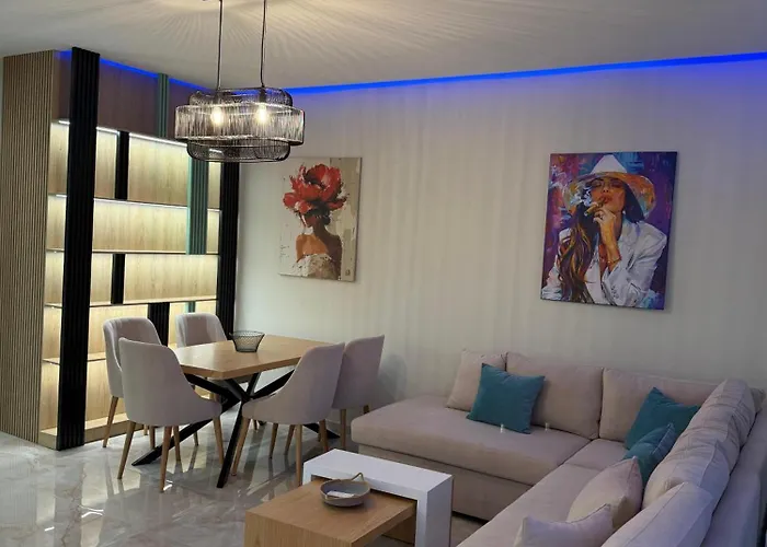 아파트 Sea La Vie Luxury *